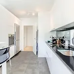 Luxury Experience In Lisbon Apartment