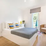 Luxury Experience In Lisbon Apartment